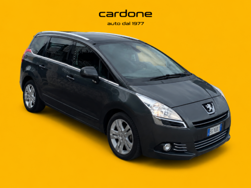 Peugeot 5008 FELINE